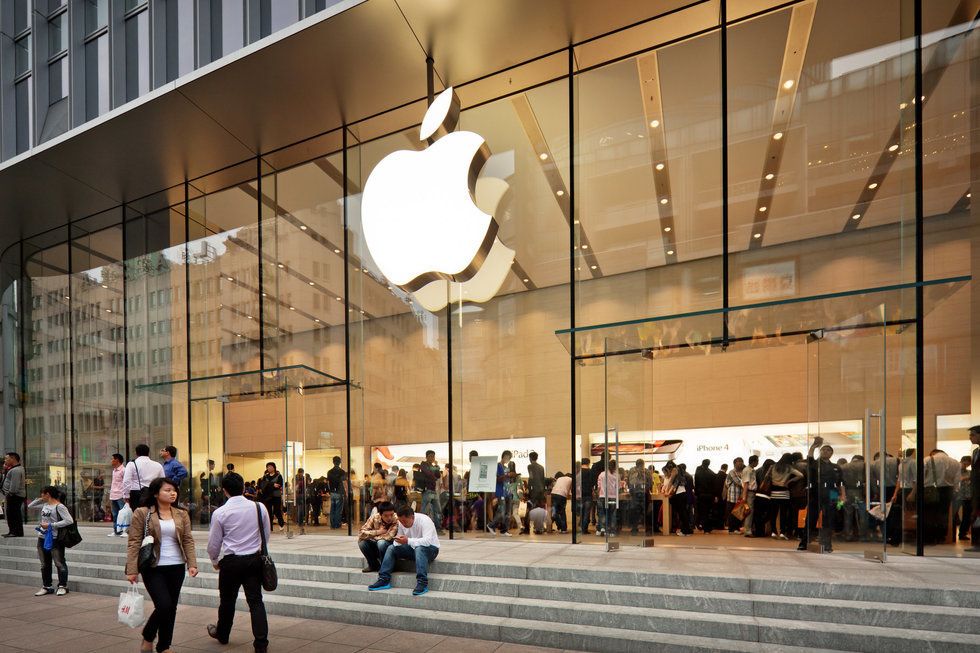 photo of Apple Store in NYC